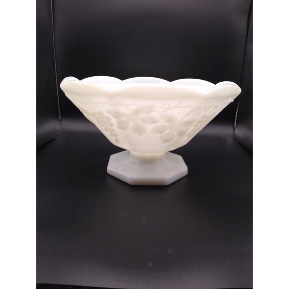 Vintage 1950s Octagonal Milk Glass Grapevine Embossed Table Centerpiece Compote - Picture 2 of 11